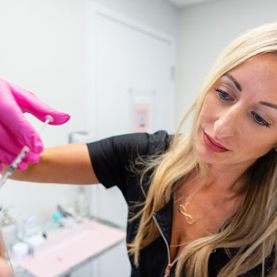Kim Injecting Kim Injecting